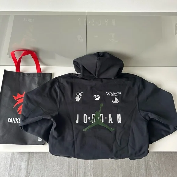 OFF-WHITE x Jordan Hoodie